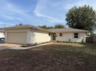 1401 Beverly Dr, Enid, OK 73703