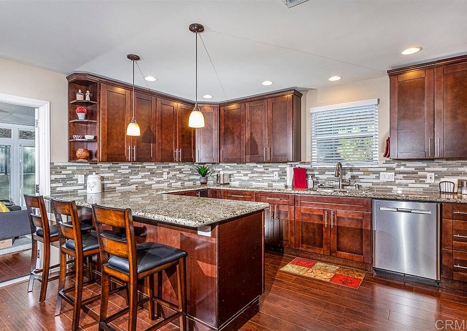 1st image of 10915 Baroque Ln