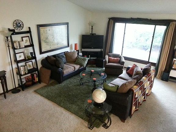 2nd image of 5853 Hyland Courts Dr