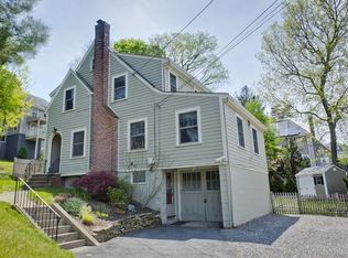 49 Rowe St, Milton, MA 02186