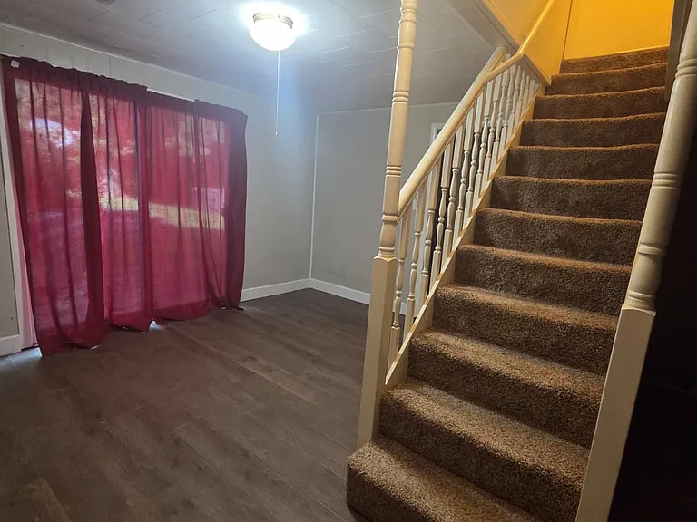 1105 Carol St — Photo 9