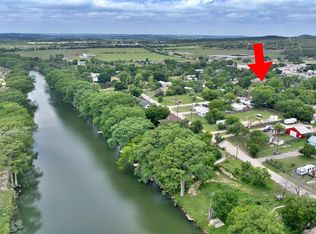 122 Brink Ave, Center Point, TX 78010