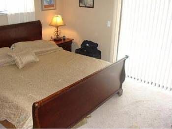 5th image of 1002 Pearson Dr