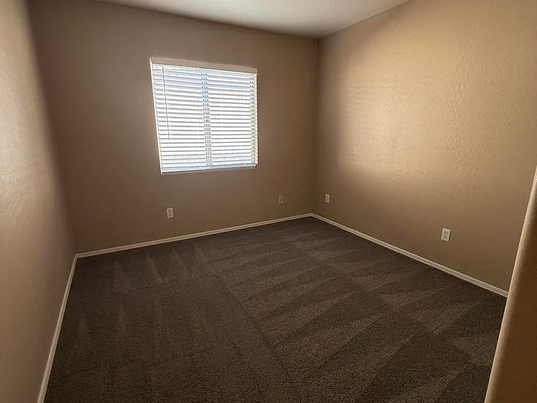 12622 W Corrine Dr — Photo 19