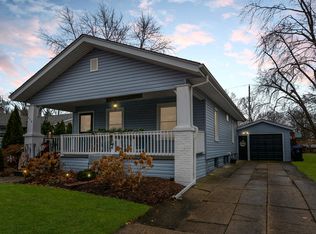 610 Maple St, Bloomington, IL 61701