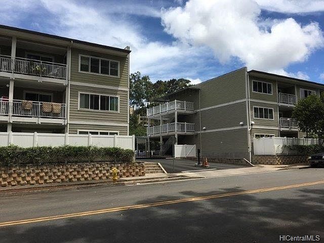 1st image of 95-60 Waikalani Dr APT C304