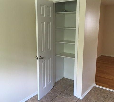 4th image of 139 McDonnell Ave APT 15