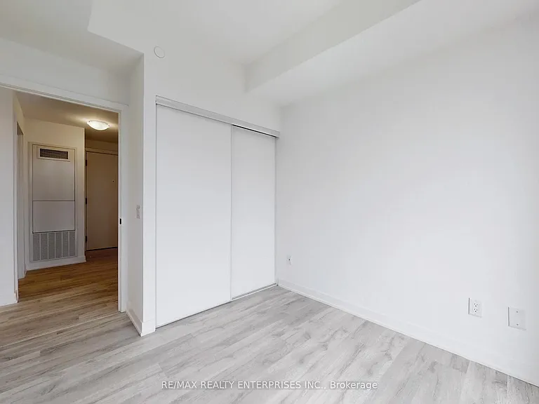 220 Missinnihe Way #1013 — Photo 20