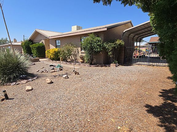 2nd image of 2918 S Las Cruces St
