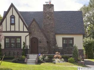 124 Hance Rd, Fair Haven, NJ 07704