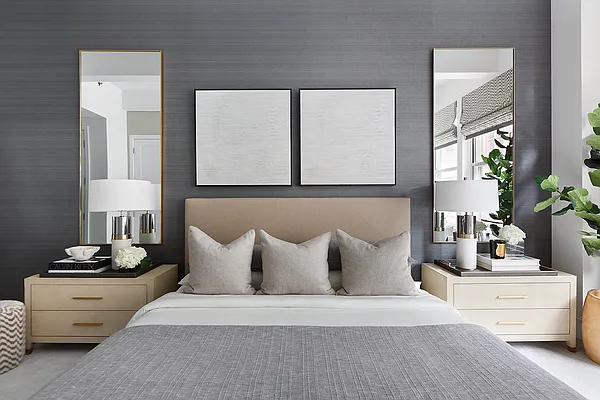 Sold by Compass | media 21