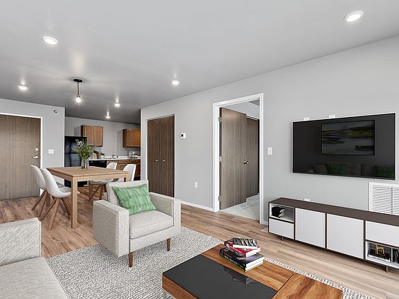 2nd image of 5011 Shelby Ave #312