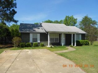 165 Groover St, Leesburg, GA 31763
