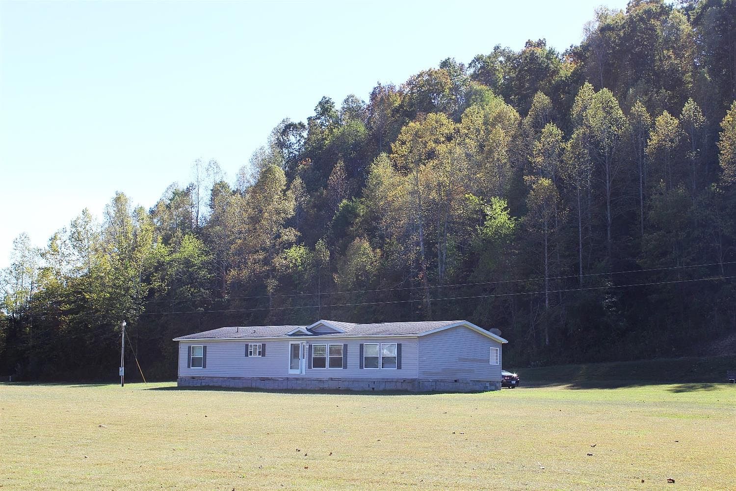 130 Kaychadris Ln, Campton, KY 41301 Zillow