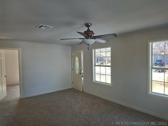 4th image of 231 S 69th East Ave
