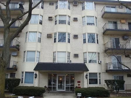 1st image of 5506 Lincoln Ave Unit 215