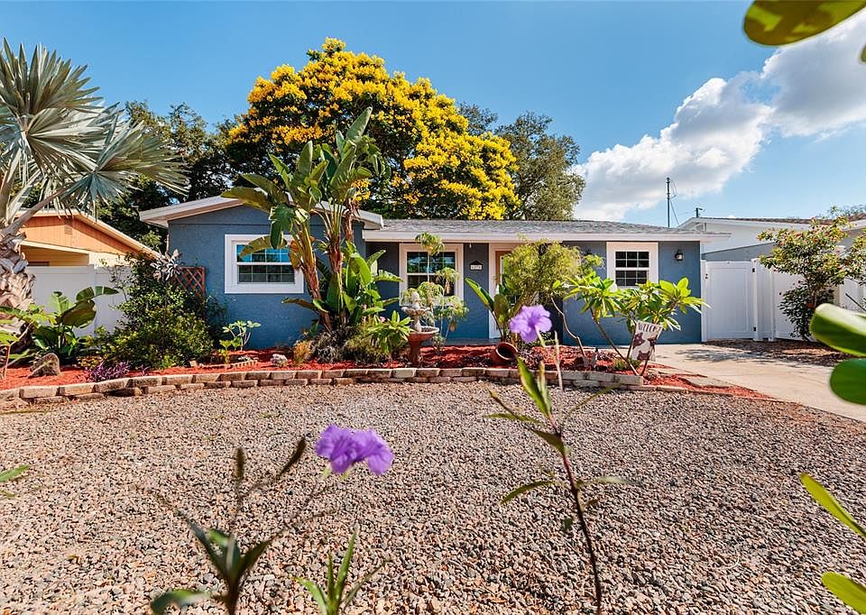 1st image of 6275 51ST AVENUE N