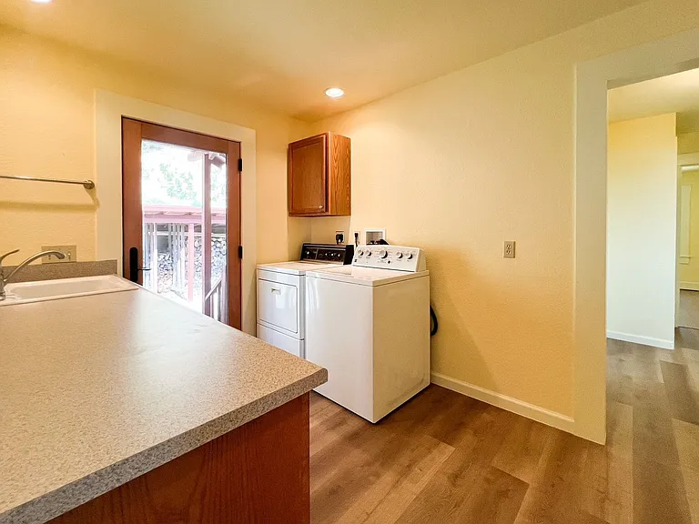 4398 Atlas Peak Rd — Photo 11