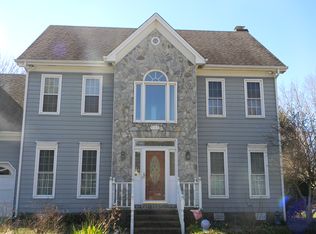 517 Starburst Ln, Raleigh, NC 27603