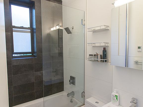 3rd image of 21 Butler Pl APT 1C