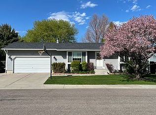 1042 Lexington St, Chubbuck, ID 83202