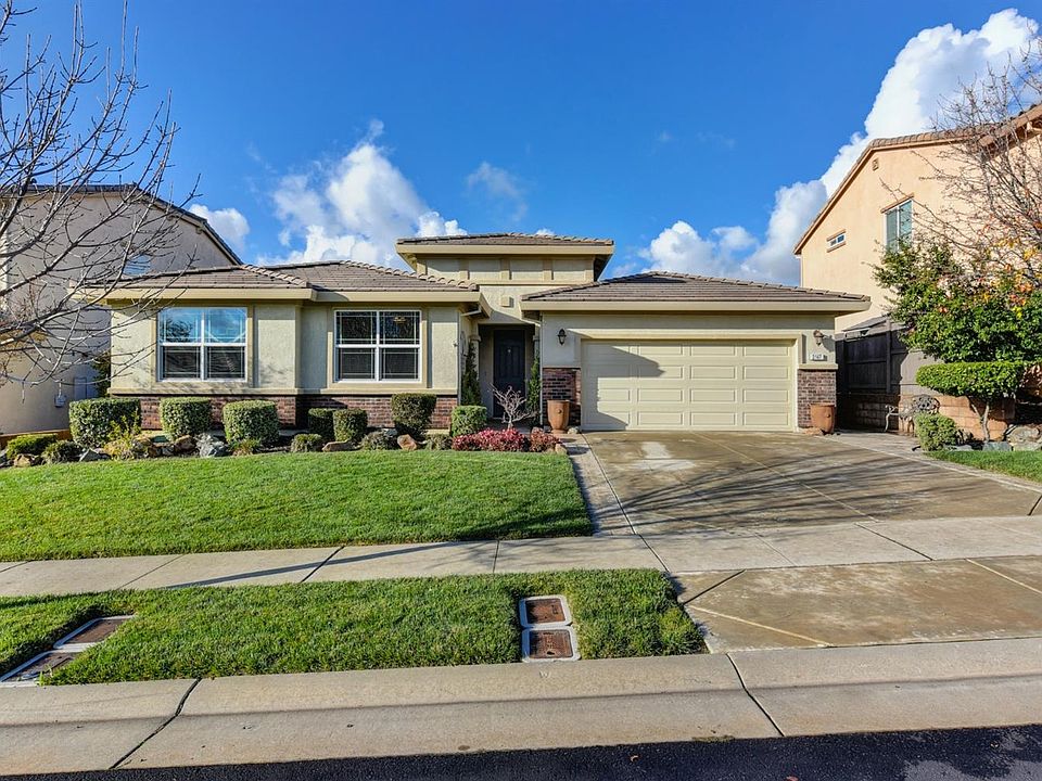 1st image of 2147 Aiken Way