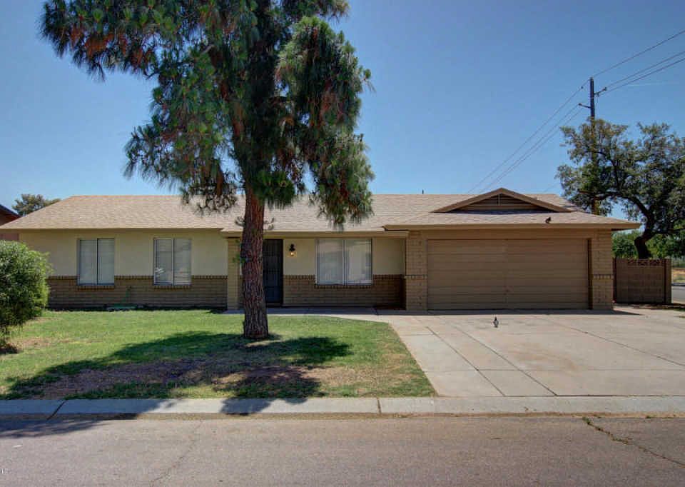 1st image of 601 E Calle Bolo Ln