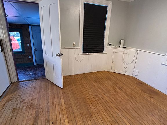 5th image of 12 Boynton St APT 1