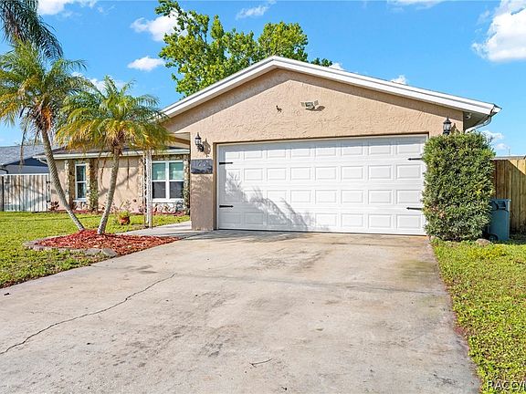 2nd image of 11201 Island Pine Dr