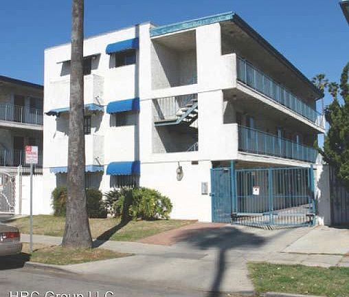3rd image of 14329 Haynes St APT 3