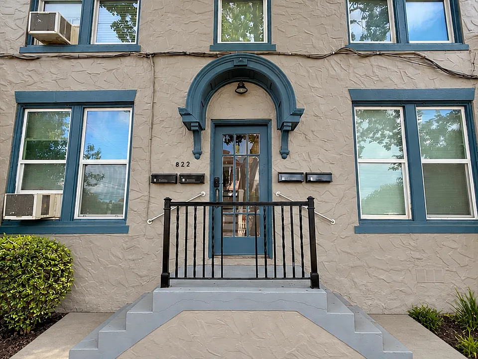 Ogden/Dewey Lofts