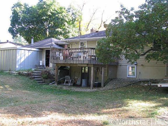 5th image of 3834 Oak Street N