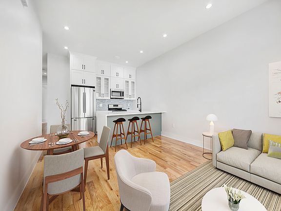 3rd image of 41 Essex St #A