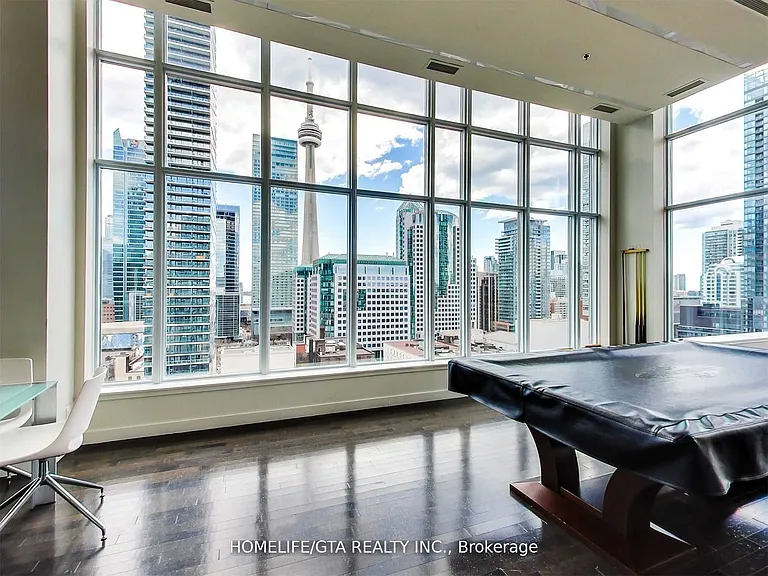 126 Simcoe St #307 — Photo 36