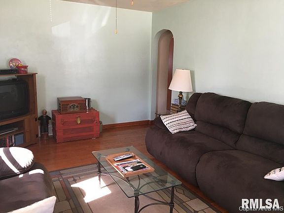 3rd image of 3505 E Hooker St