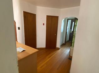 3314 143rd St, Flushing, NY 11354