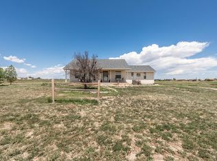 1043 E Sapinero Dr, Pueblo West, CO 81007