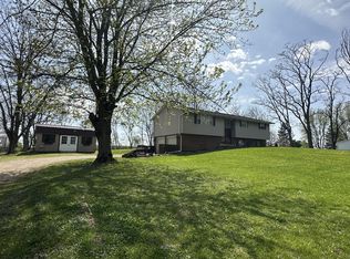 2883 Willow Rd, Springfield, OH 45502