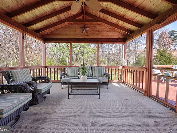 3rd image of 13512 Granite Rock Dr