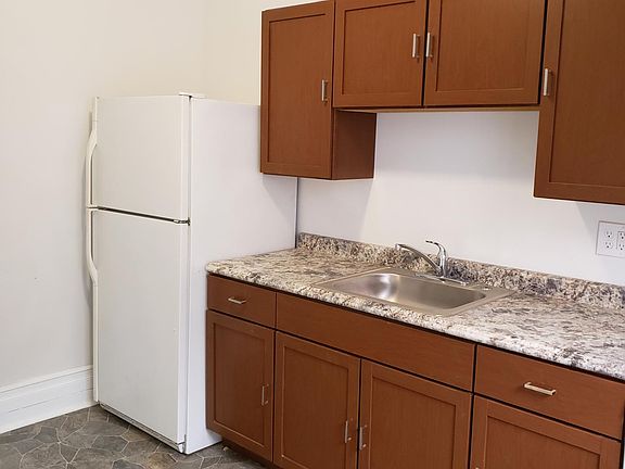 4th image of 5667 Waterman Blvd #1-N