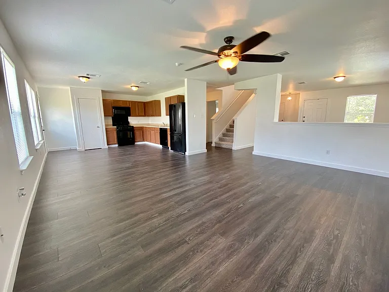 6608 Ferrystone Pass — Photo 8
