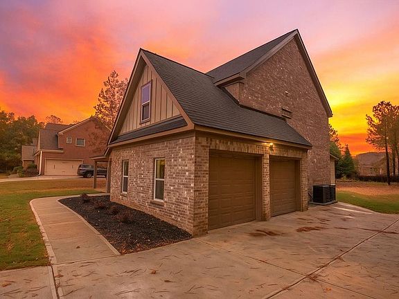 3rd image of 1205 Kristen Ln