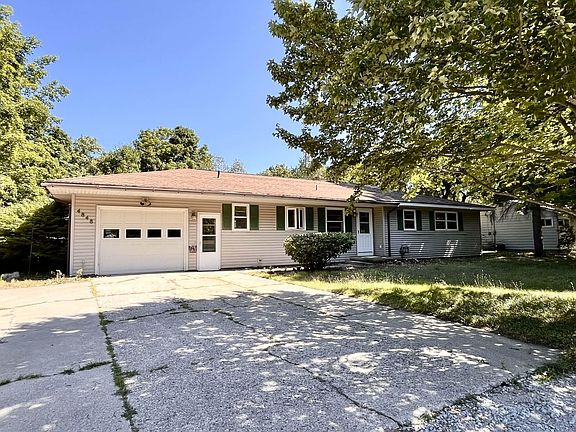 2nd image of 4848 Whitney St