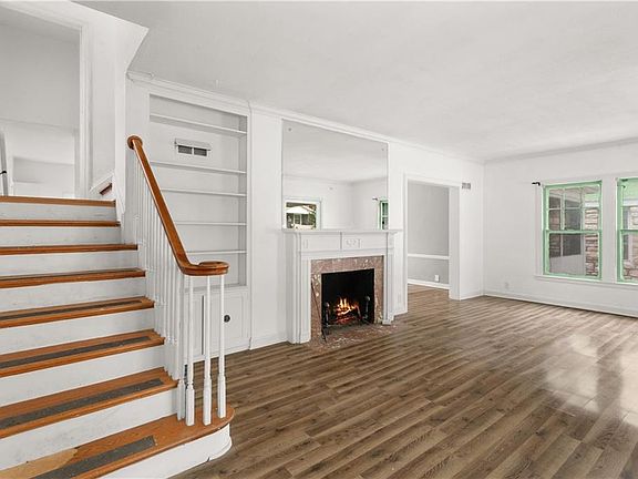 5th image of 2843 Parkwood Blvd