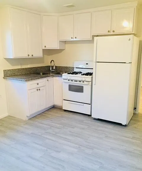 N Ditman Ave — Photo 1