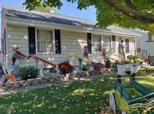 208 N Madison Rd, London, OH 43140