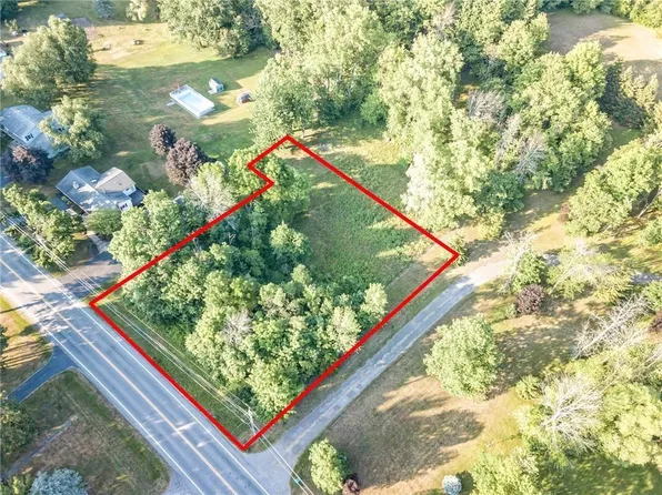 1730 Maple Ave, Palmyra, NY 14522