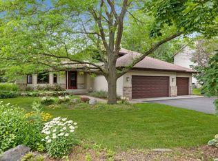 2600 Windsor Ln, Woodbury, MN 55125
