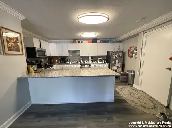 519 Washington St, Brookline, MA