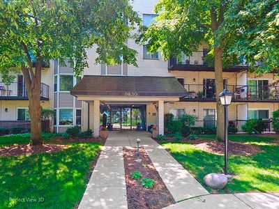 8630 Waukegan Rd Unit 320, Morton Grove, IL, 60053